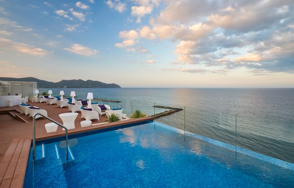 Infinity_pool_protur_alicia_hotel (9)